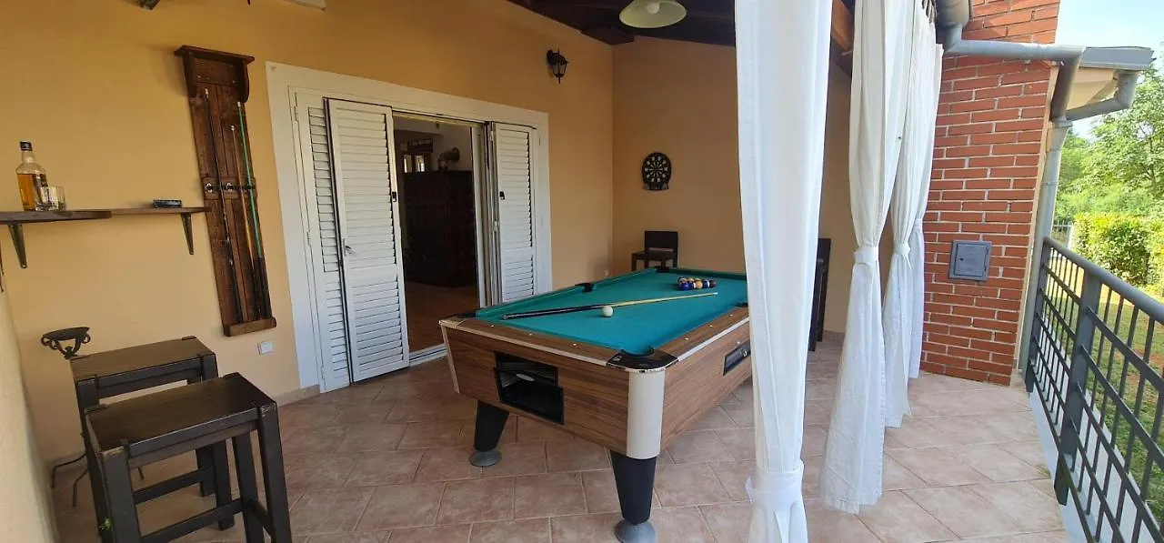 Sunny Garden Villa With Pool Loborika