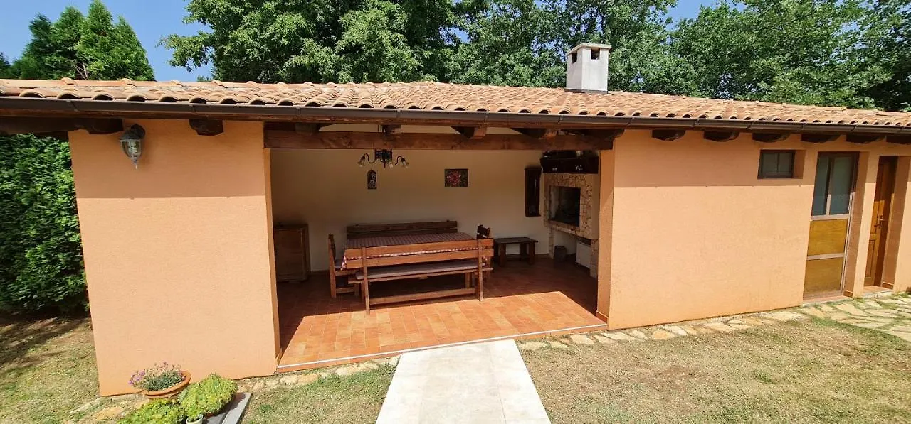 Sunny Garden Villa With Pool Loborika